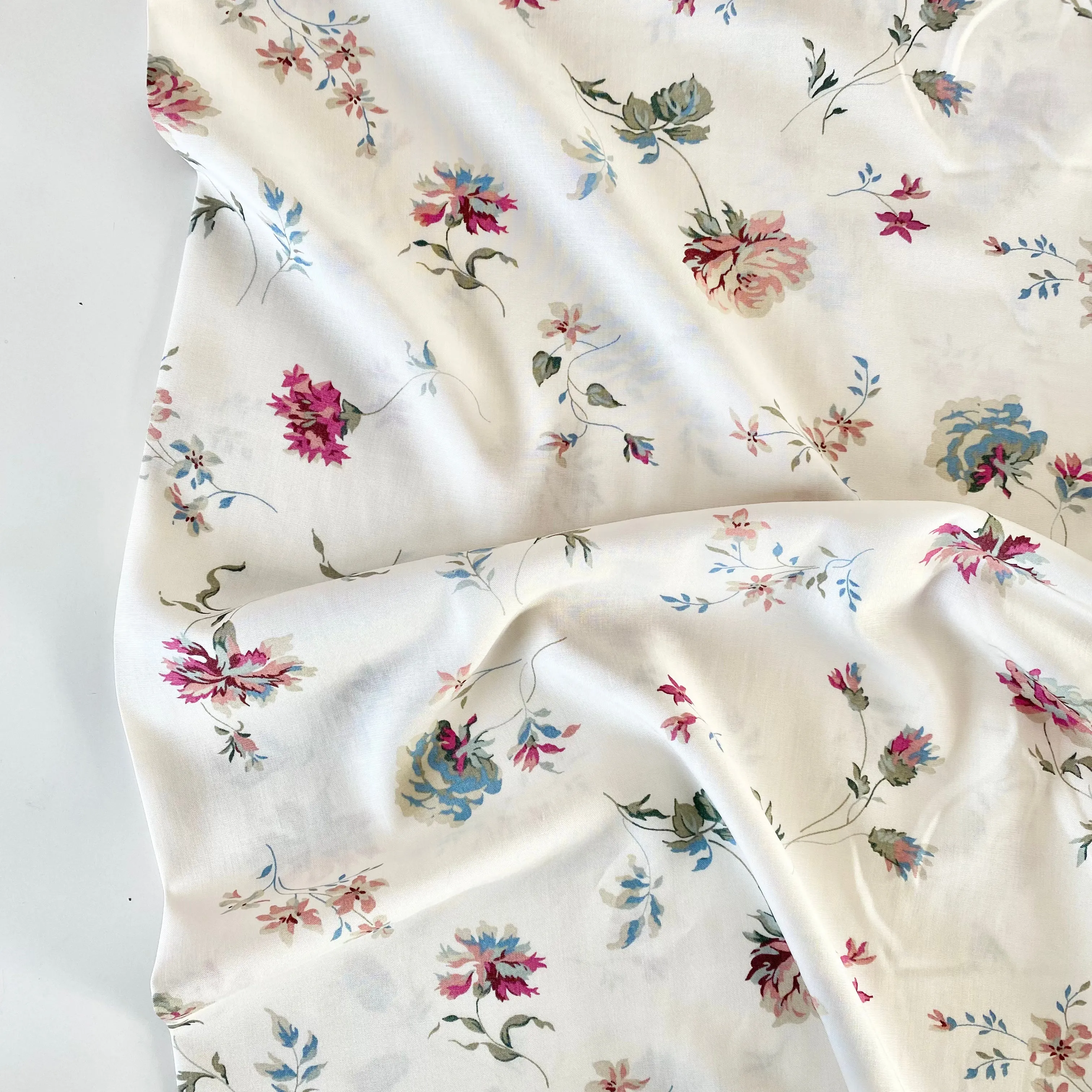 Vintage Flowers Viscose