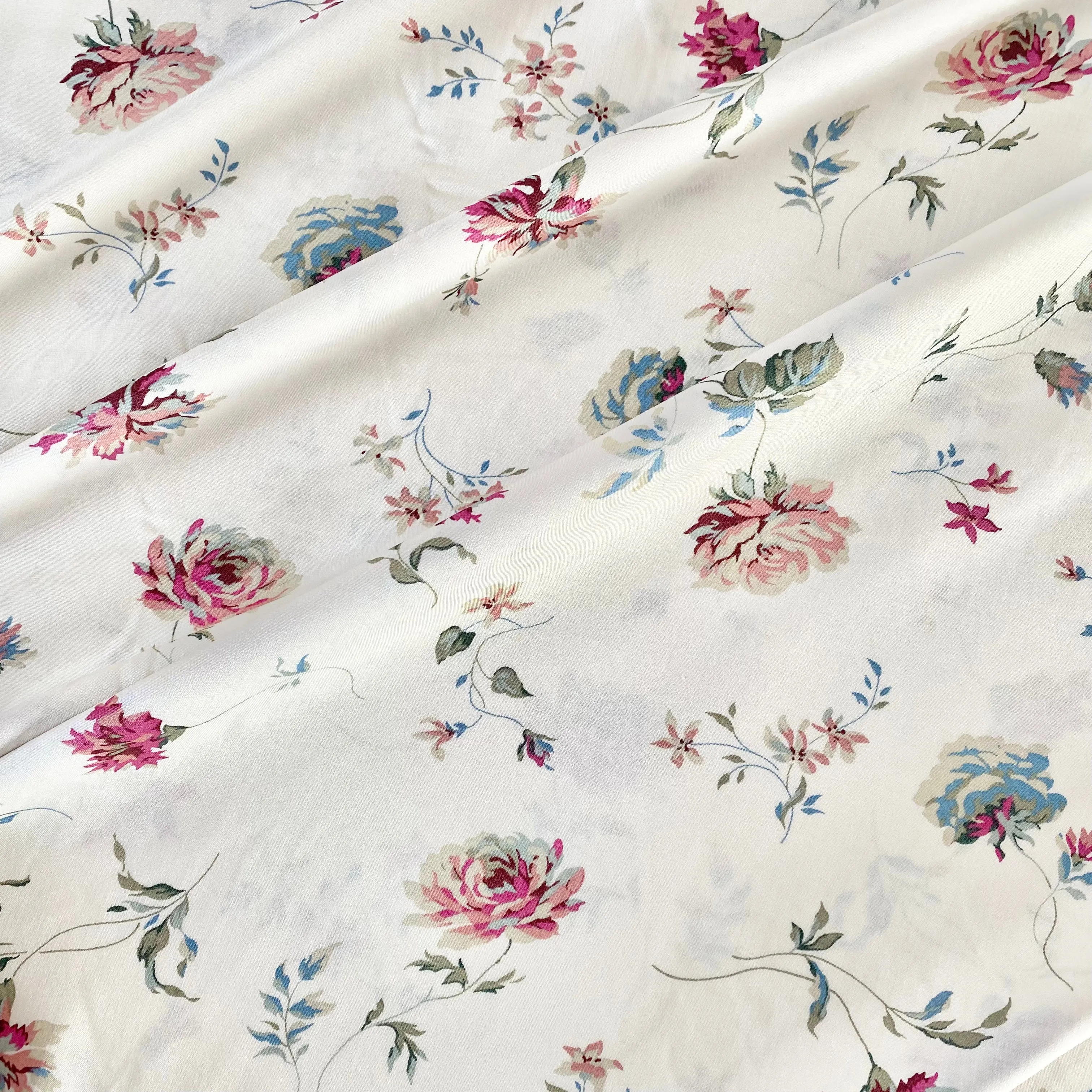 Vintage Flowers Viscose