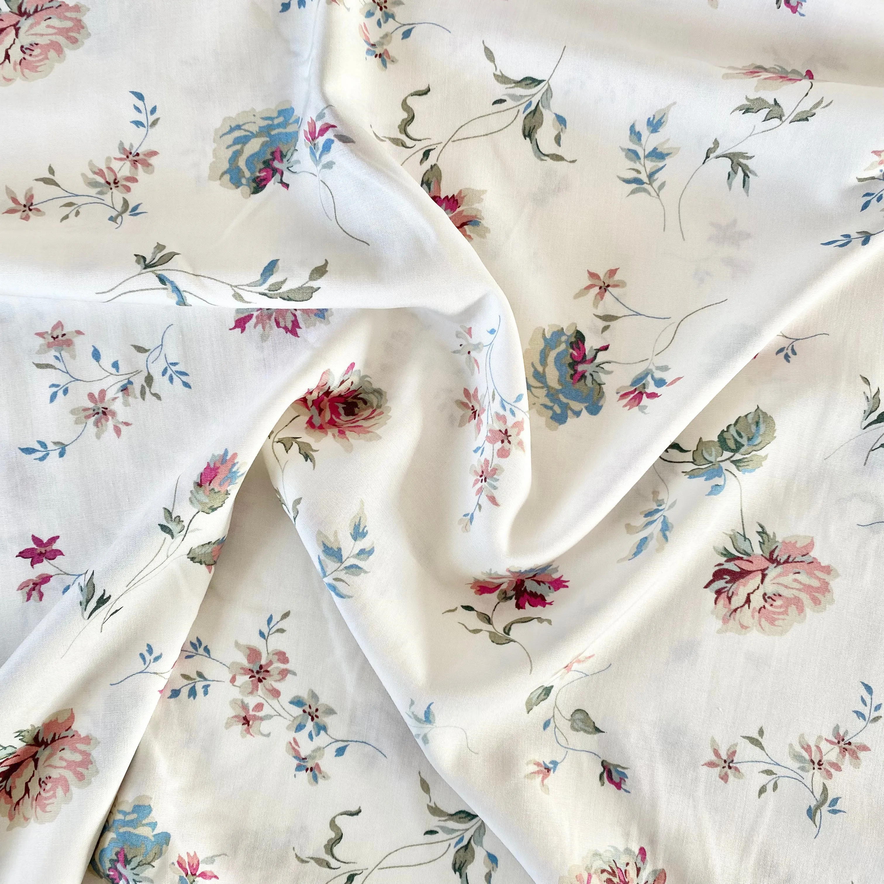 Vintage Flowers Viscose