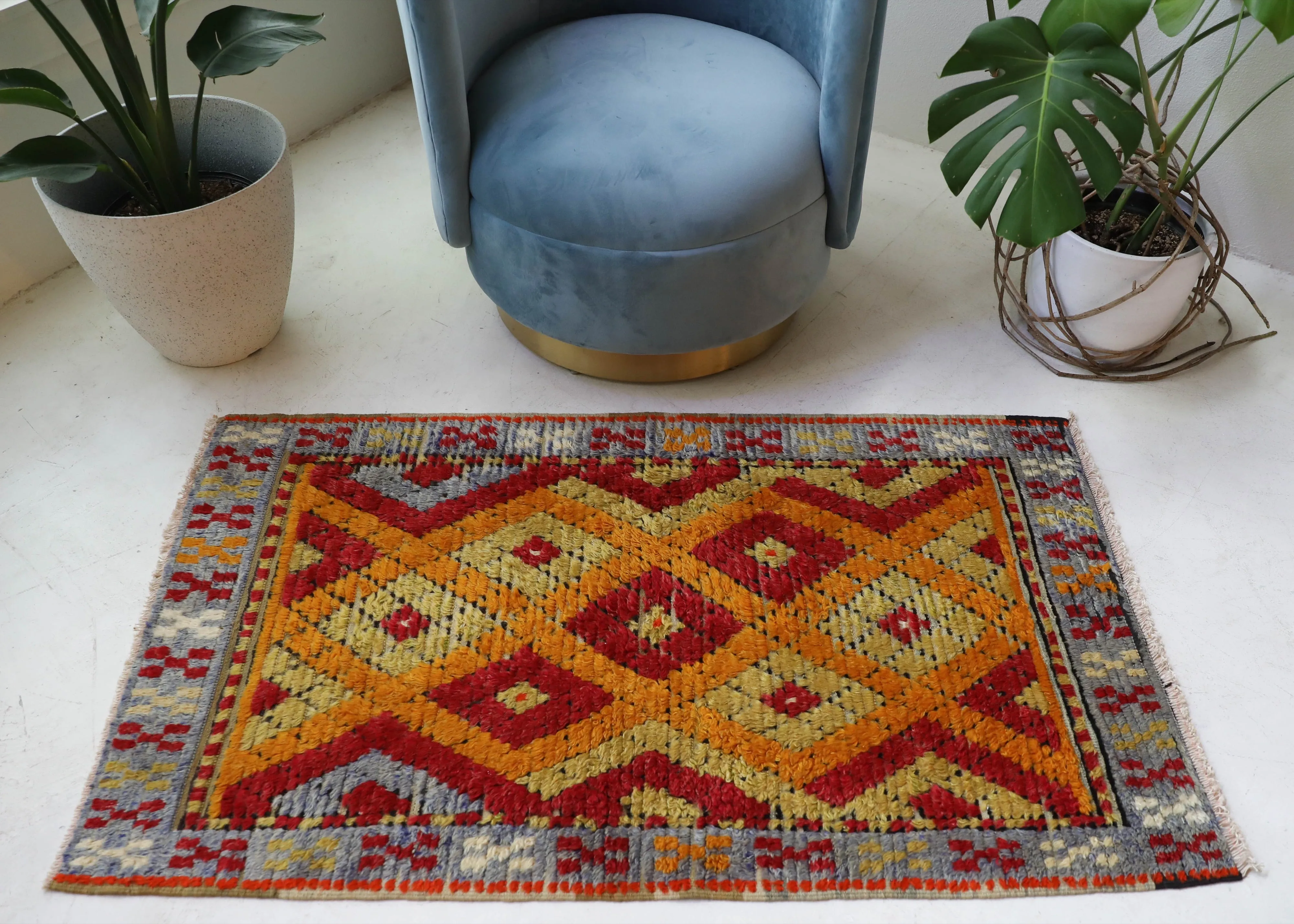 Vintage Konya Tulu Rug 2'10"x4'8"