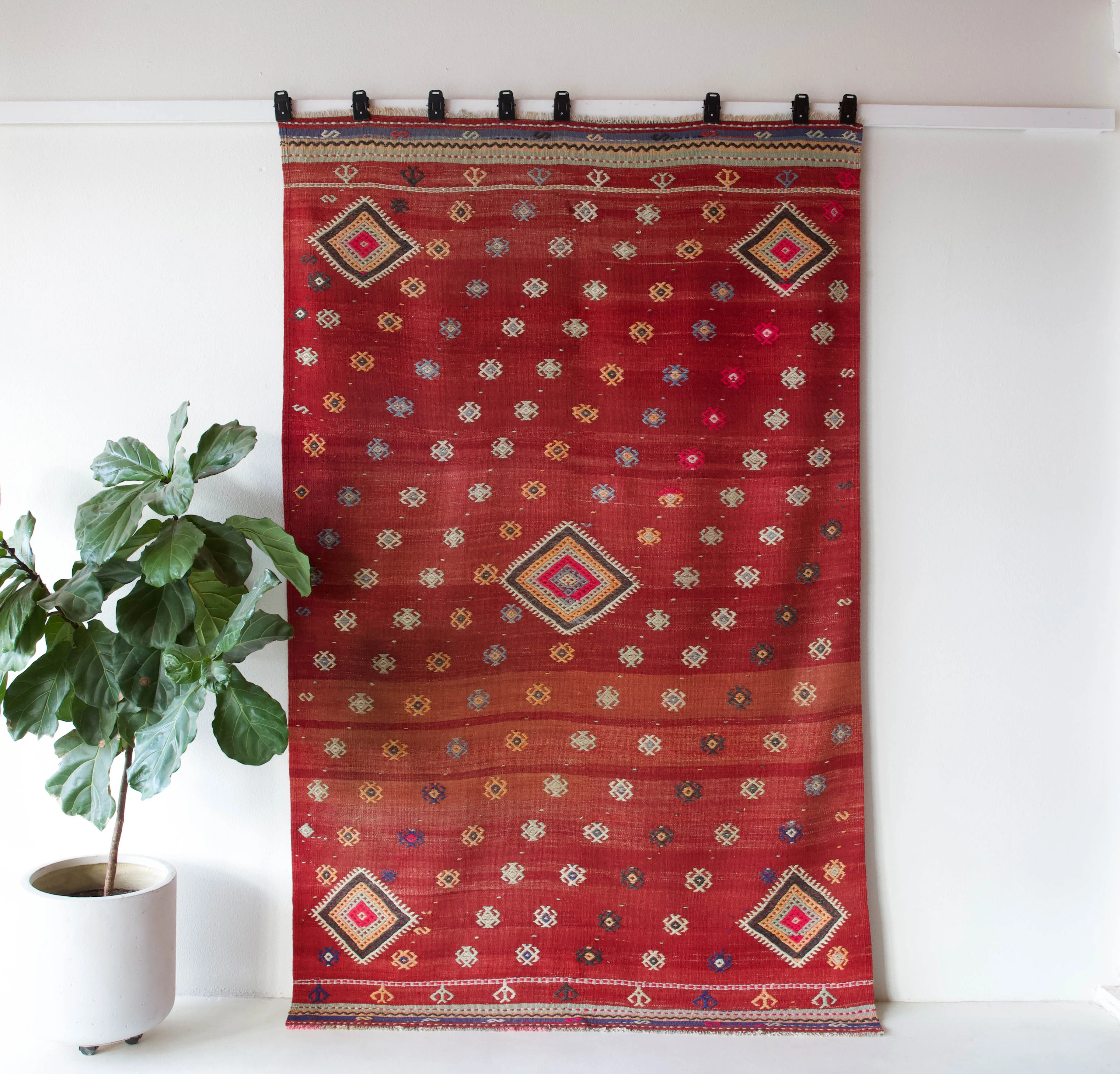 Vintage Manisa Kilim Rug 5'10"x9'5"