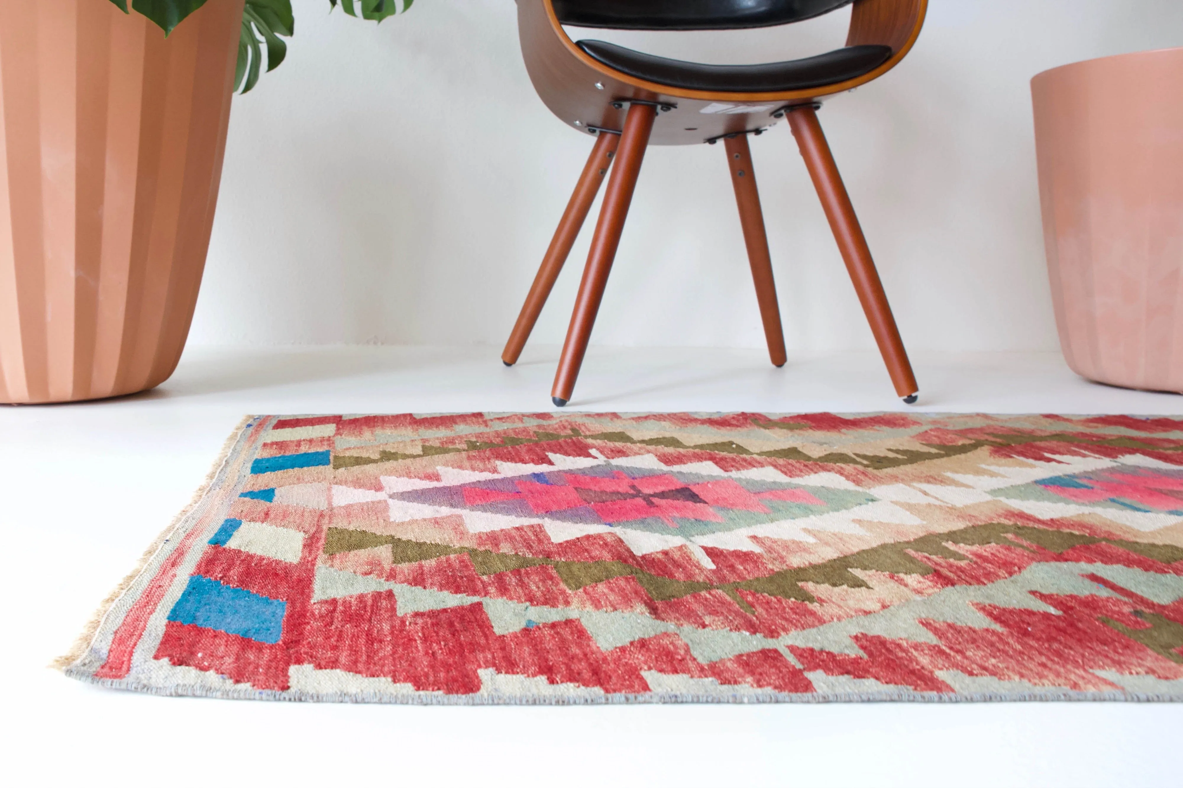 Vintage Mini Turkish Kilim Rug 2'10"x4'2"