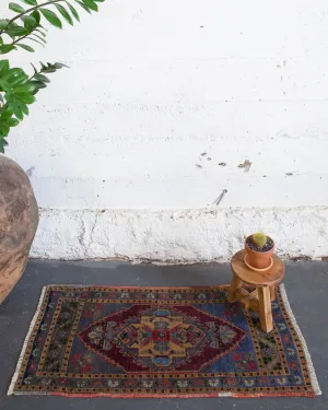 Vintage Mini Turkish Rug 1'9"x3'6"