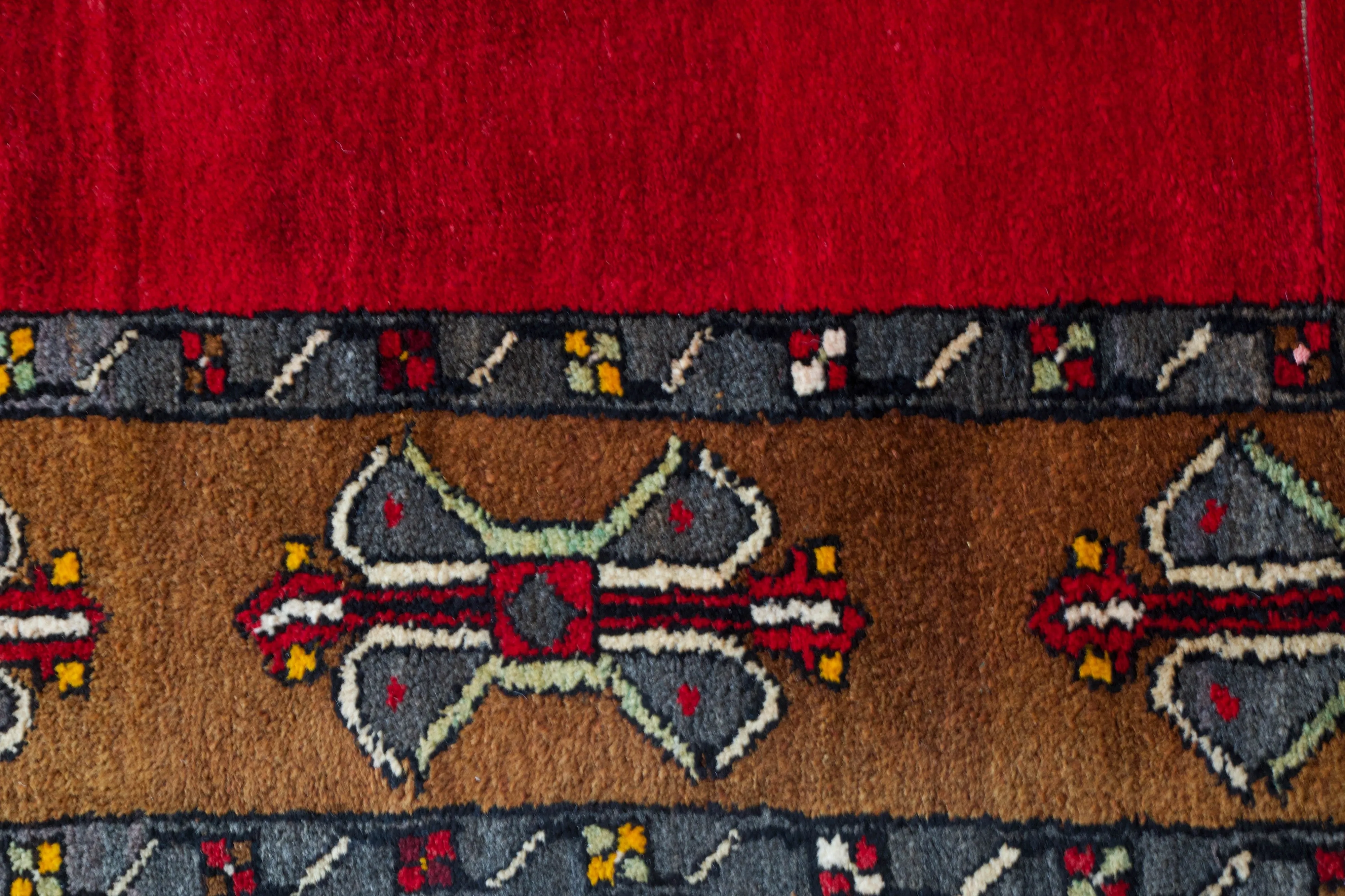 Vintage Sivas Rug 7'x10'