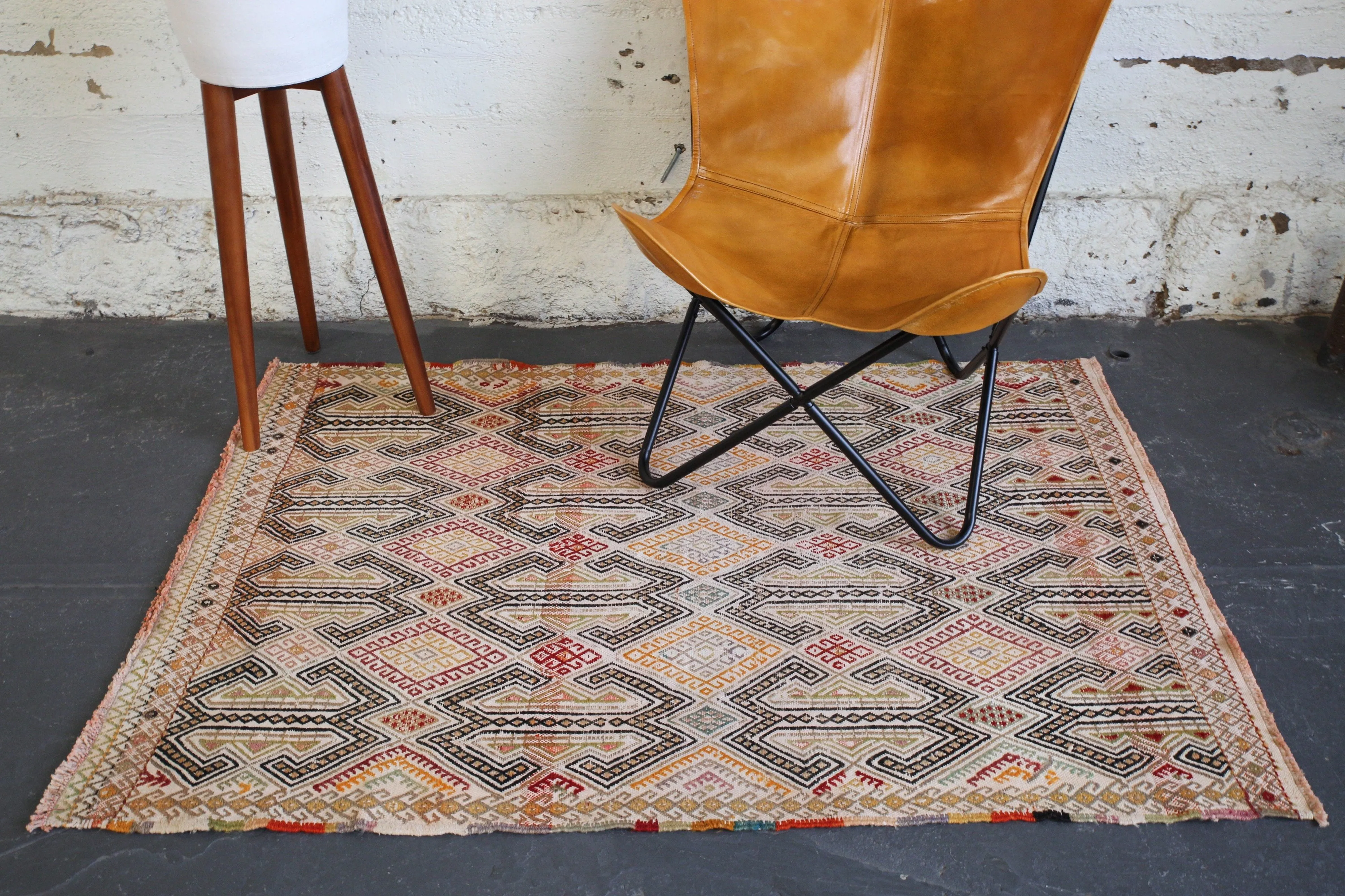 Vintage Turkish Aegean Cicim Kilim Rug  3'8"x5'5"