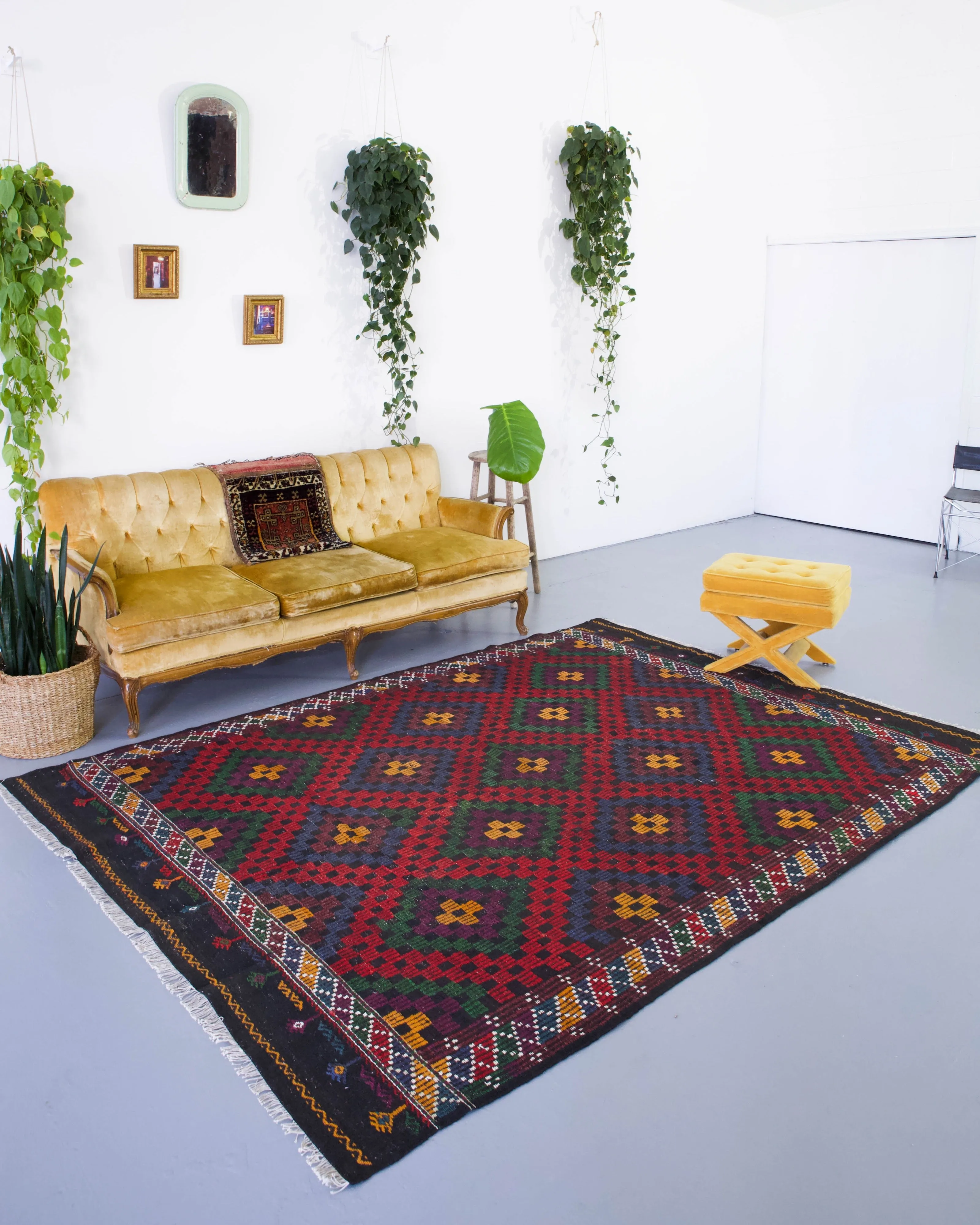 Vintage Turkish Anatolian Cicim Kilim Rug 6'9"x9'4"