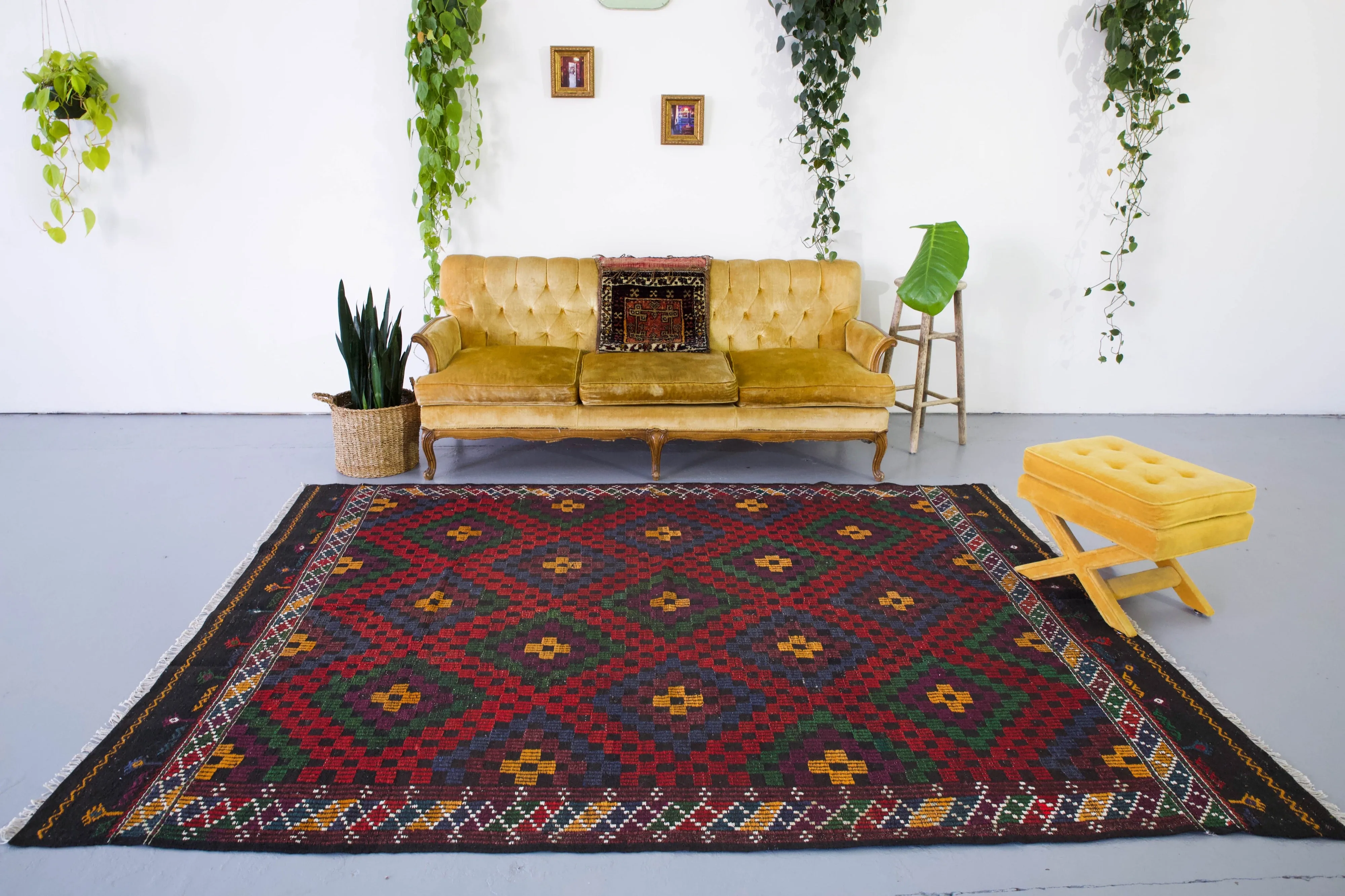 Vintage Turkish Anatolian Cicim Kilim Rug 6'9"x9'4"