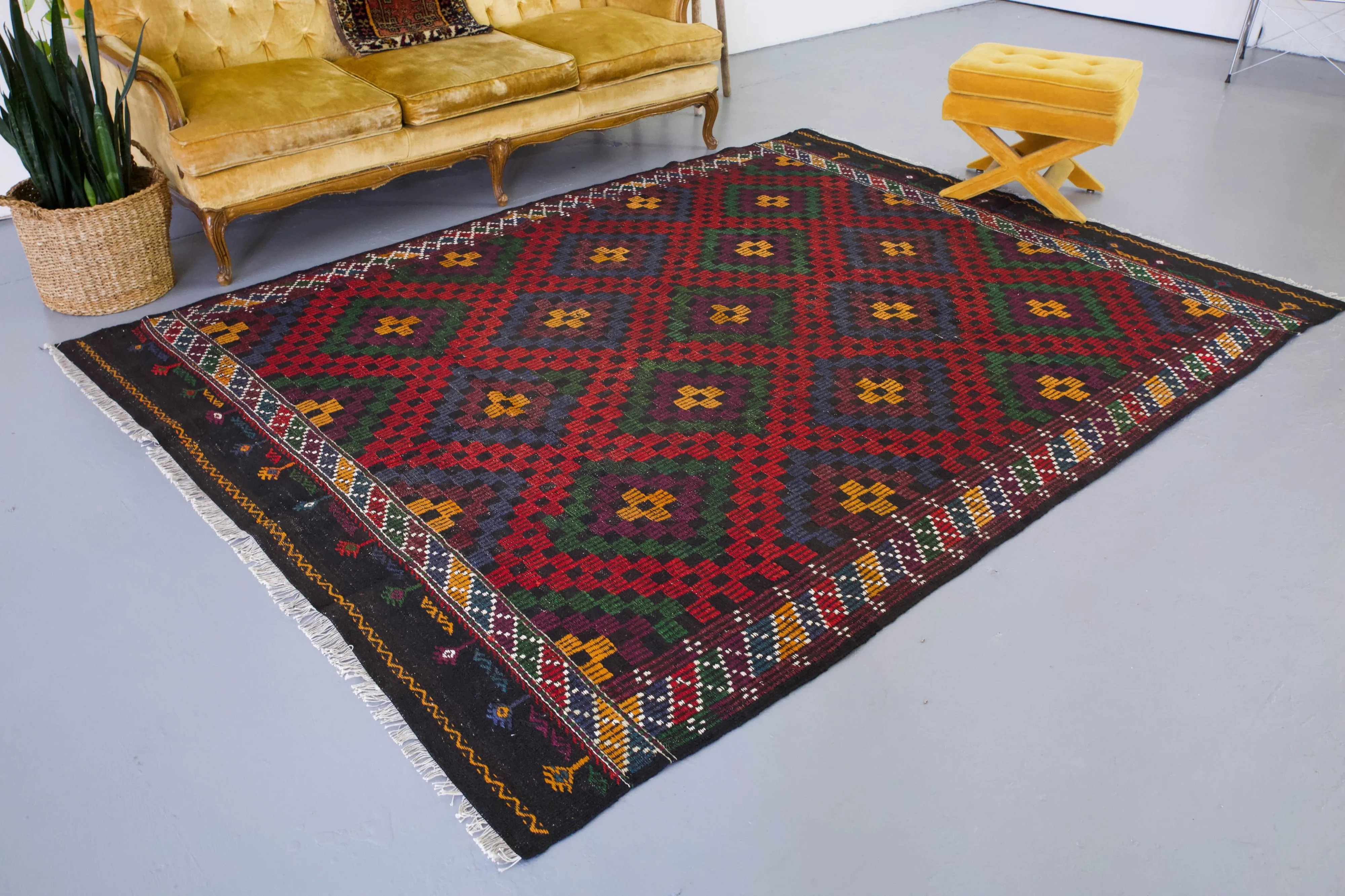 Vintage Turkish Anatolian Cicim Kilim Rug 6'9"x9'4"
