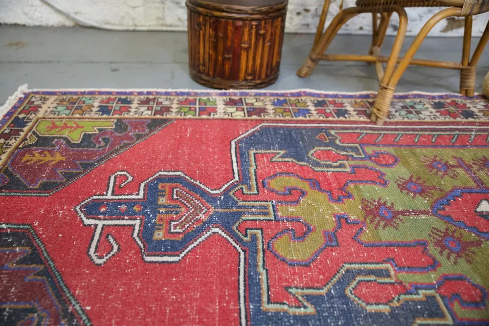 Vintage Turkish Faded Anatolian Rug 4.4ftx9.3ft
