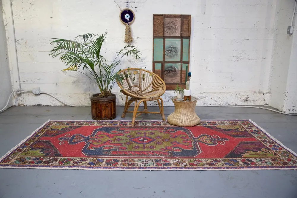 Vintage Turkish Faded Anatolian Rug 4.4ftx9.3ft