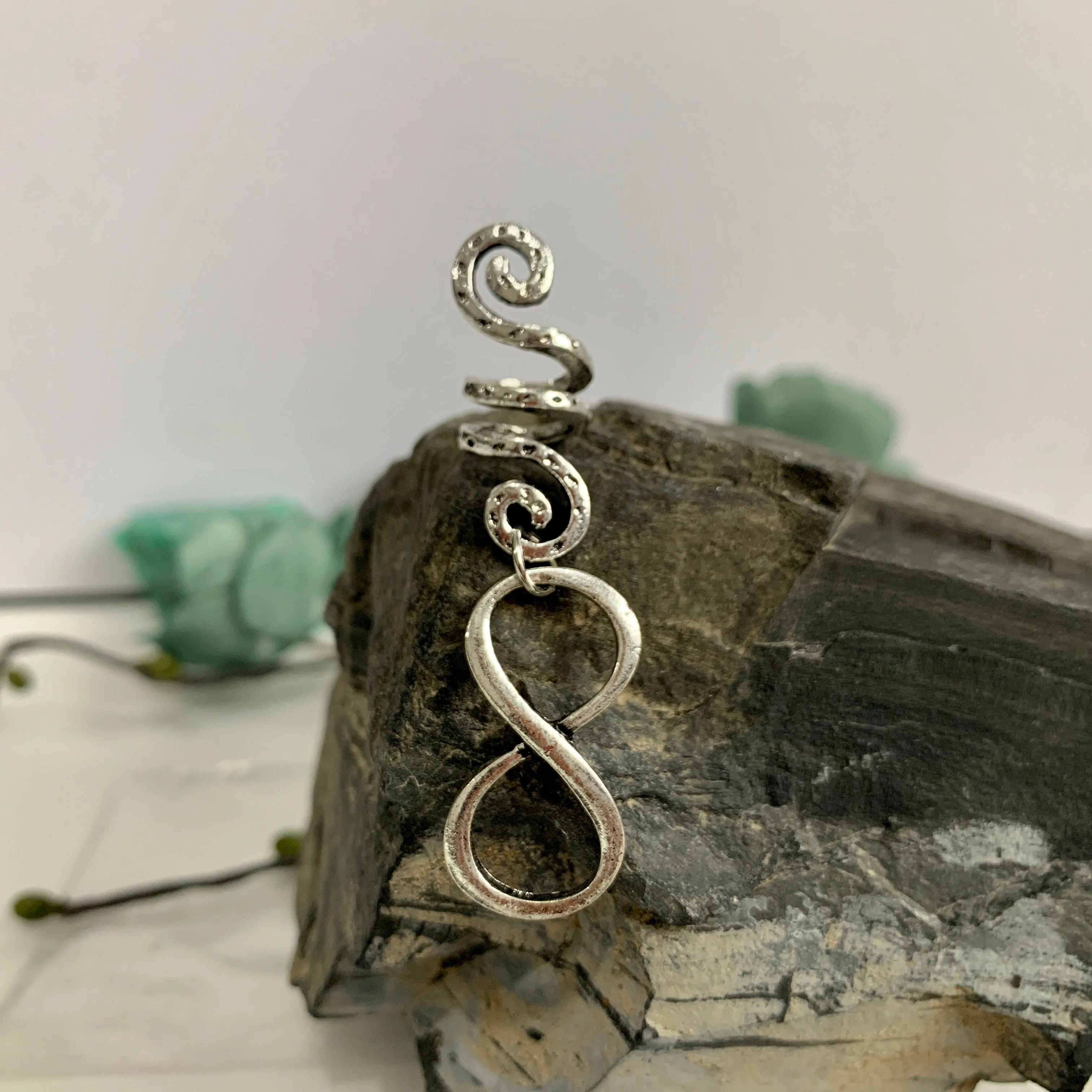 Vintage Viking Spiral Hair Braid Moon Pentagram Sun Angel Wing Skull Emblem Hair Bead Jewelry