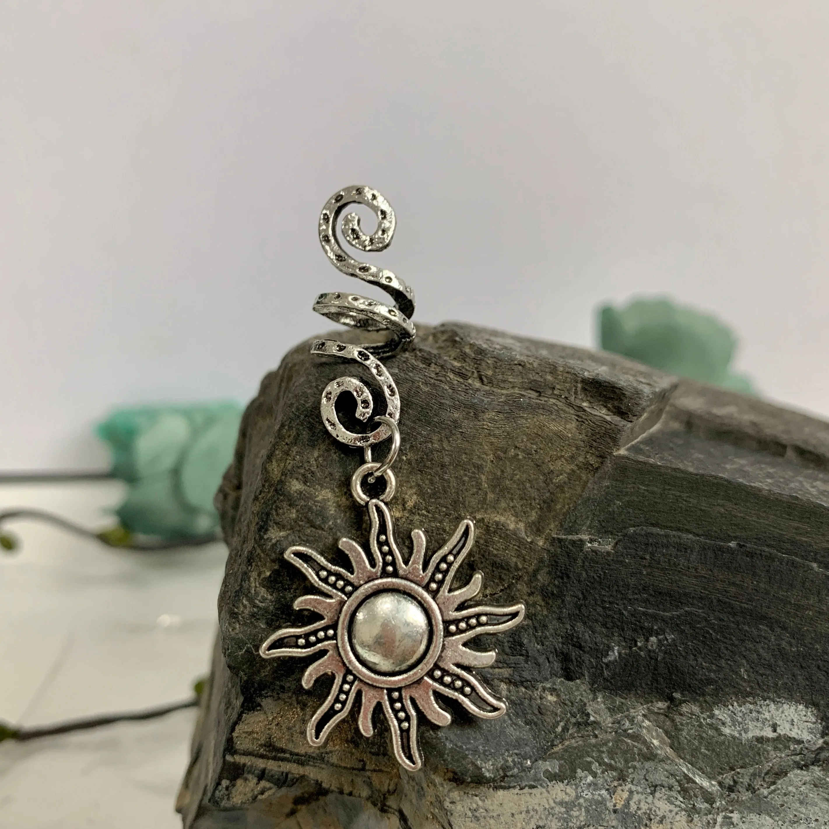 Vintage Viking Spiral Hair Braid Moon Pentagram Sun Angel Wing Skull Emblem Hair Bead Jewelry