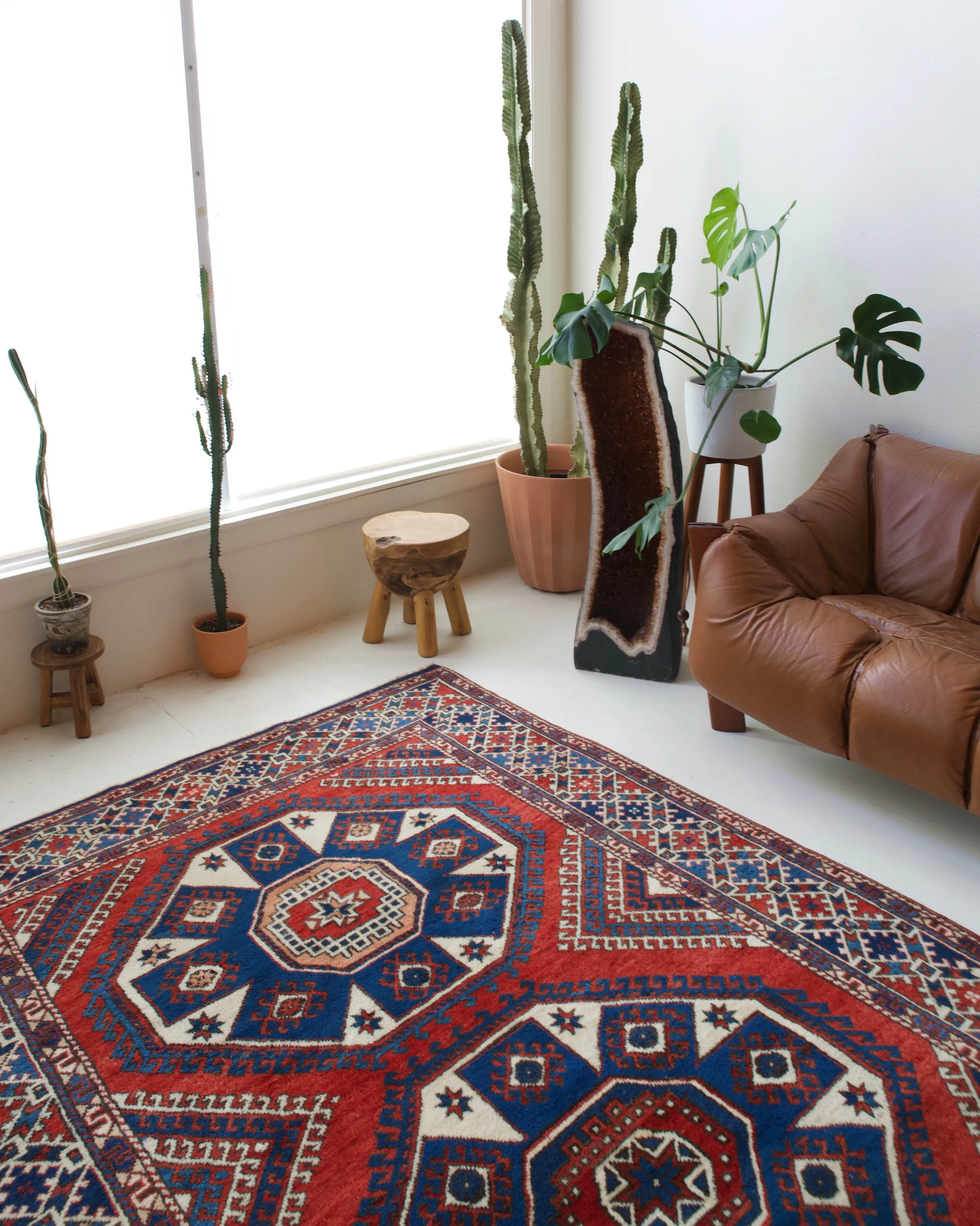 Vintage Western Anatolian Rug 5'11"x10'5"