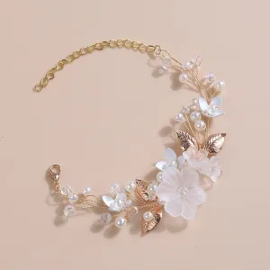 White Flower Bridal Bracelet, Floral Pearl Wire Wedding Bracelet, Bridal Shower Flower Petal Bracelet