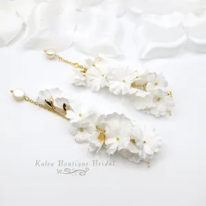 White Silk Flower Dangle Earrings, Custom Floral Wedding Earrings, Bridal Floral Statement Earrings, Silk Flower Petal Stud Earrings for Bride