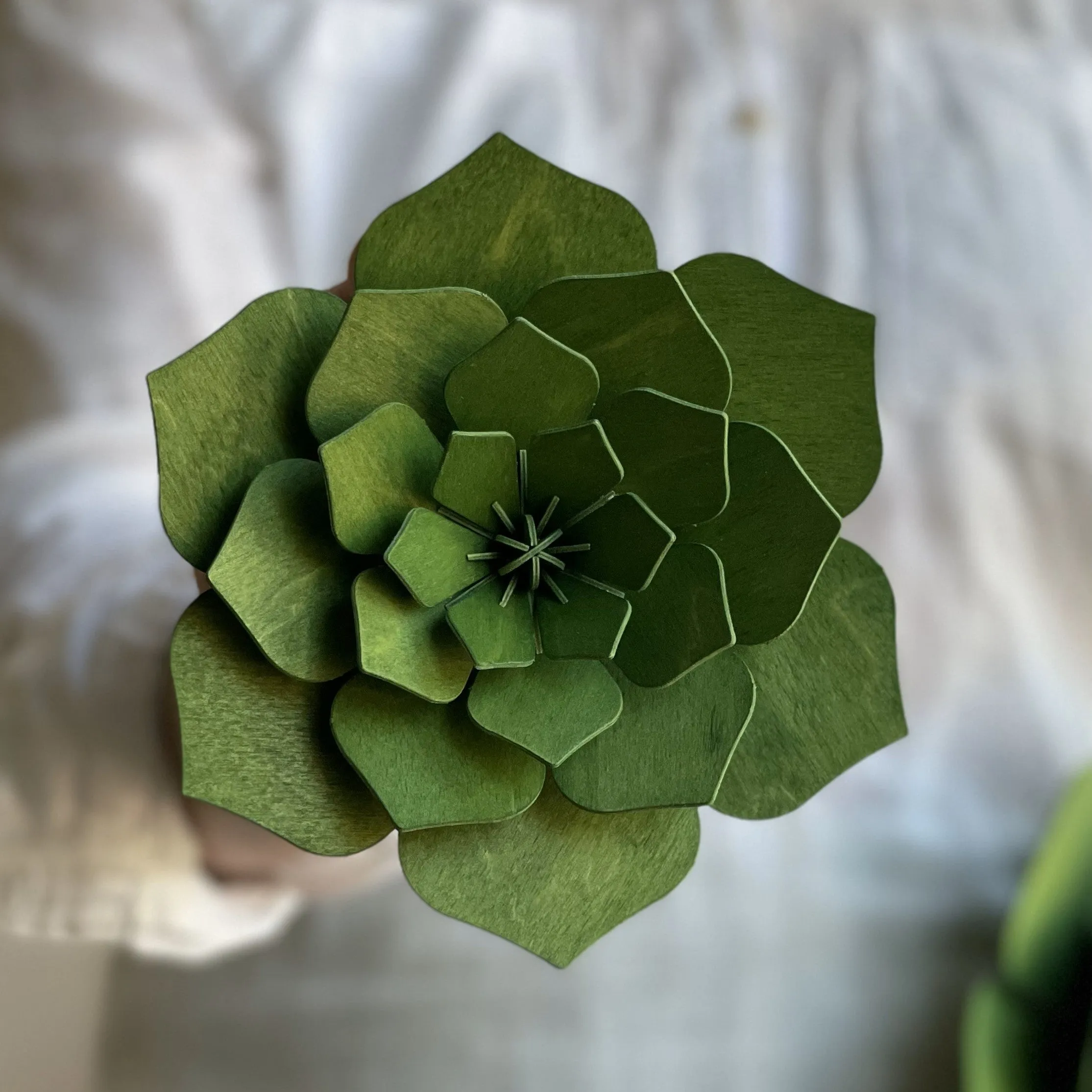Wooden Decoration Flower, Forest Green
